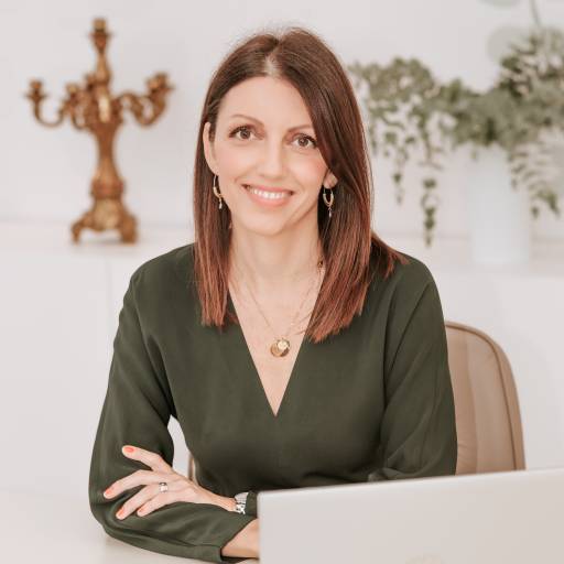 Upoznajte nas: Mi smo tim logopeda kojeg odlikuju profesionalnost, stručnost, educiranost, odgovornost i pristupačnost ...